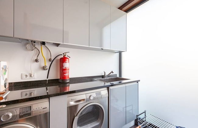 Private Modern Home, Fully Equipped, Near Historic Braga Centre - Photo 25