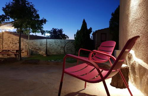 Entreacebedas rural&vacaciones, alojamientos con jardín PRIVADO, barbacoa y chimeneas - Foto 39