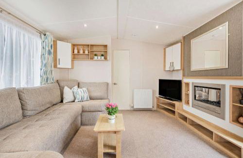 Maple Brook Lodge Sea Breeze Shorefield - Photo 6