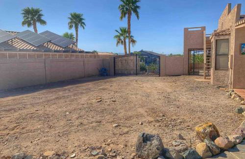 ULTIMATE BACKYARD-POOL/SPA. SLIDE. LAKEVIEW. BALL - Foto 33