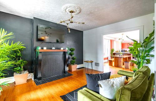 Jungle House Luxury Homes - Columbus Downtown Short North - Steps to Convention Center & Nationwide Arena - Sleeps up to 8 - Free Parking - Over 5,800 Five Stars - Foto 13