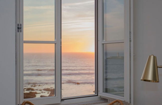 Liiiving in Porto Luxury Beachfront Apartment III - Foto 40