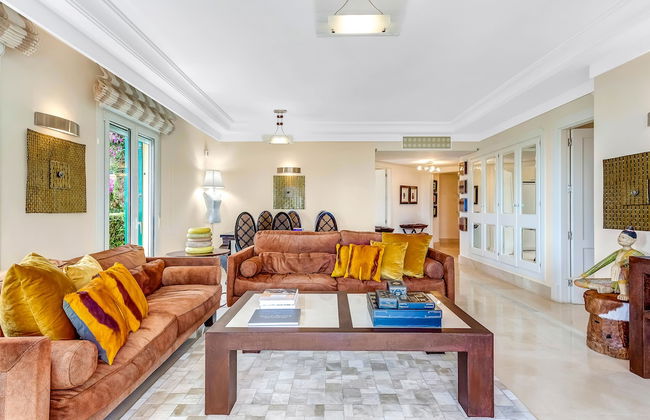 YOLO Spaces – Sotogrande Marina Boutique Apartment - Foto 18