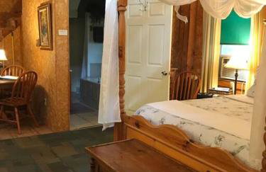 Woodhaven, darling romantic cabin, ATV trails, Mena, AR - Foto 42