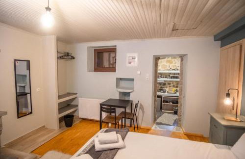 το σπίτι του δάσκαλου- teacher's house - Photo 17