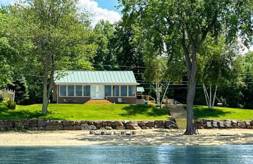 Thayer Beach Lakehouse - Foto 1