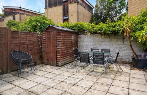 Cosy 3BR with Garden in Herne Hill, Zone 2 - Foto 14