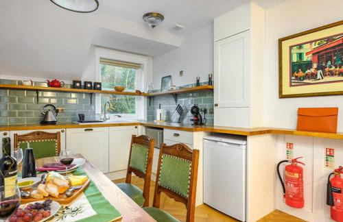 James Wilson Suite - Uk49367 - Photo 1