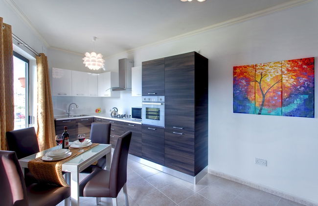 Modern Apt Overlooking Green Area - Foto 7