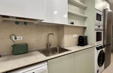 AeroSuites103 Alojamiento Madrid - Photo 12