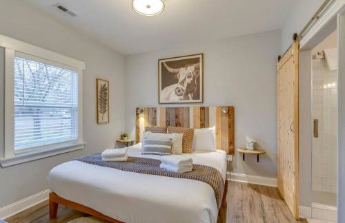 Music City Charmer Tons of Beds Thirty Day Minimum - Foto 8