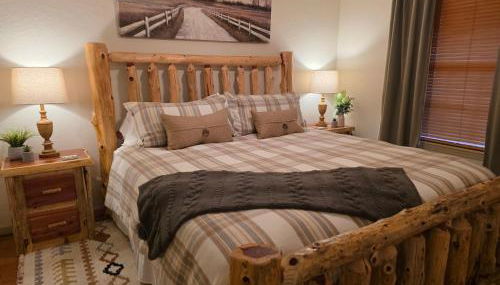 Riverfront Little Red Cabin, World-class Trout Fishing, Views & Boat Access - Foto 3