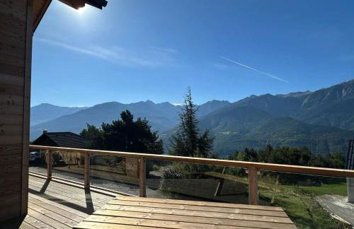 Spacious house with stunning views Puy-Sanières - Photo 24