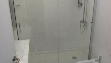 Gold Center Funchal 103 - Foto 3, Shower