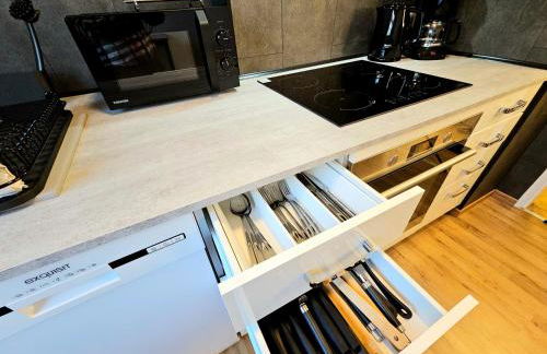 Fewo Honey, ganze Ferienwohnung mit 3 Schlafzimmern, Waschmaschine,Businesswohnung, Monteurzimmer - Foto 4