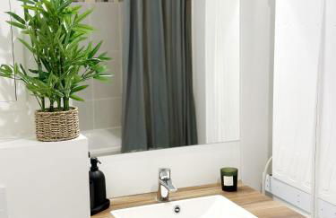 LEnsoleill Levallois Apartment near metro - Foto 16