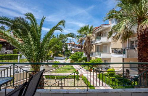 Aris Luxury Apartments - Photo 2