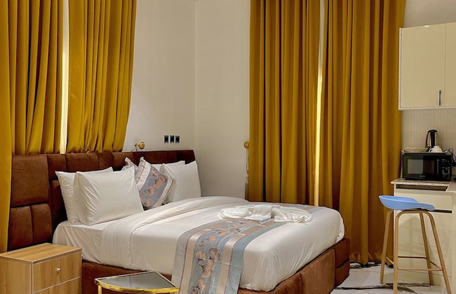 Lisa Suites - Photo 4