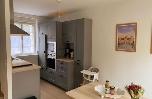 La Grangerie - Maison en pierre centre village - Foto 8