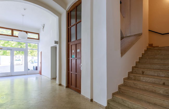 Avantgarde apartments - Photo 2