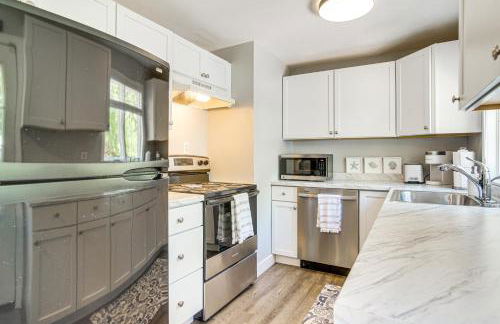 Private Beach and Resort-Style Perks Cape Cod Home - Foto 9