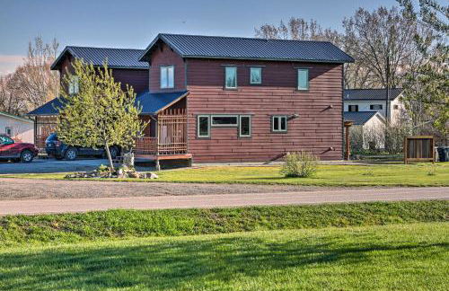 Updated Townhouse with Pergola, Walk to Downtown! - Foto 27