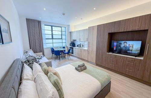 3-Bedroom with Balcony and Studio Apartments in St Johns Wood near Marylebone & Regents Park by NourNest Apartments - Foto 10