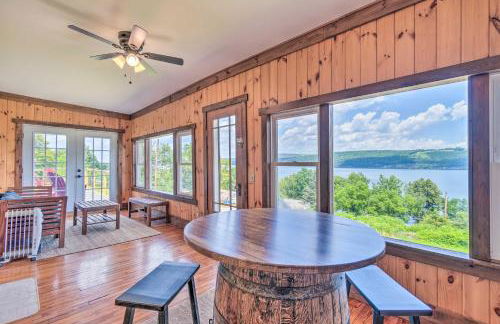 Watkins Glen Lakeview Cottage with Waterfall! - Foto 2