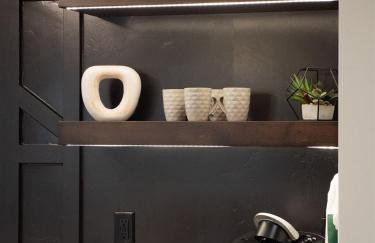 Downtown Boise Sunset Ave Romantic Private Suite - Photo 45