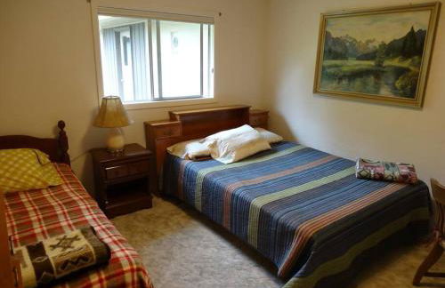 Dunes Coastal Getaway - Photo 6