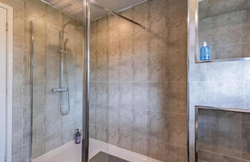 Jodi's Bungalow - Garden and Parking - Foto 43