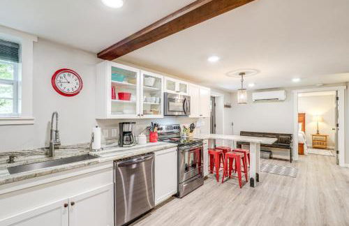 Modern Weaverville Apartment - Walk to Downtown! - Foto 15