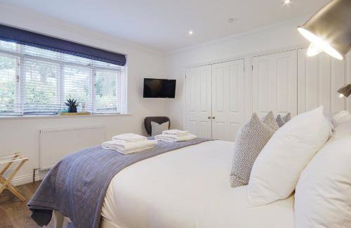 The Coach House Branksome - Photo 30