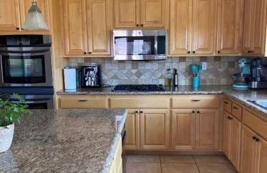 Acres of Bliss - A hillside getaway - Foto 11