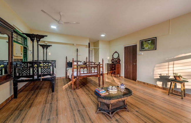 CosmicStays Kokiraj Lakehouse - Waterfront Retreat - Foto 14