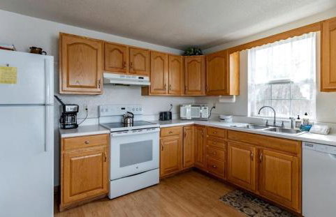 Secluded Lakefront Cabin with Private Dock on Lake Nantahala, Topton, North Carolina - Foto 32