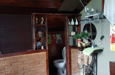 Chalé Pakere Montanha Lumiar - Conforto a mais de 1000 metros de altitude junto a natureza, wifi, piscina, sauna e água de nascente - locação do chalé sem prestação de serviços - Foto 43