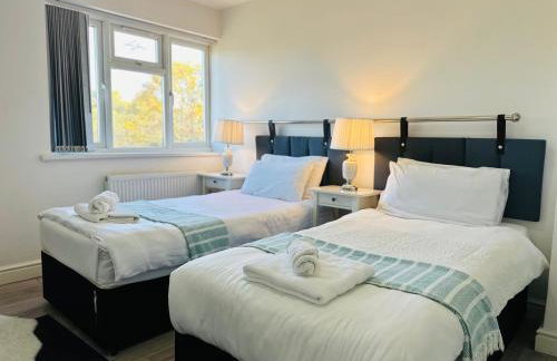 Modern & Cosy 2-Bed Apartment Near NEC, Airport & JLR! - Foto 5