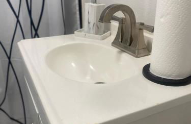 BonVoyage-Sleep&Sail Overnight Stays-Sleeps 6-8 - Foto 37