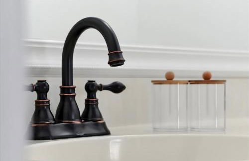 Remodeled Retreat: Tranquil Resort Oasis Near Theme Parks - Foto 33