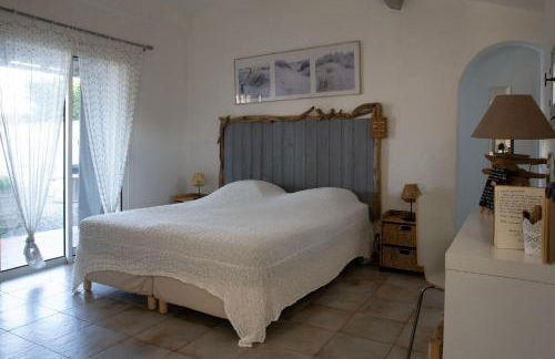 Mas des Oliviers, maison avec piscine privative et chauffée, 3 animaux acceptés LOCAMARGUE - Foto 3