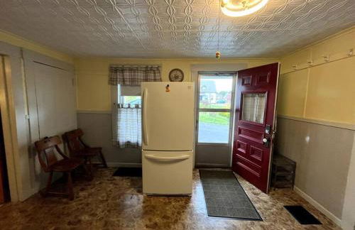 Cute 6-Bedroom Getaway in the heart of Littleton - Foto 10