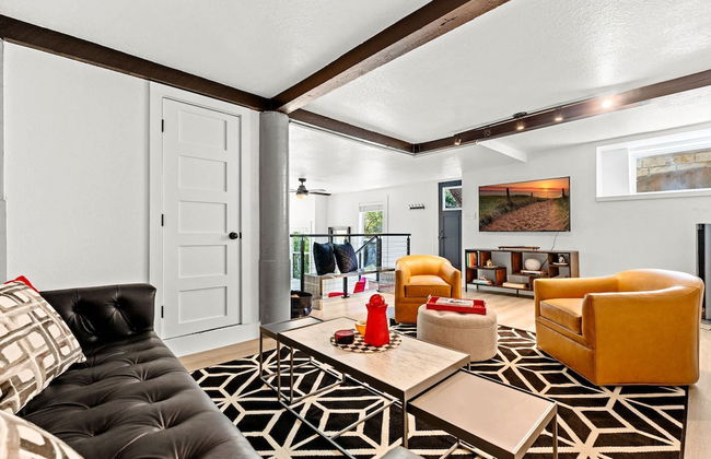 Style & Serenity - Steps Away From South Congress - Foto 26