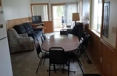 Lyman's Lagoon Hideaway - Photo 3