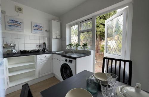 Cosy Studio Flat Close To Bexleyheath Centre - Pass the Keys - Foto 6