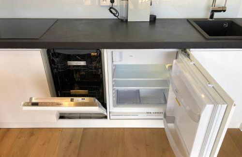 Appartement climatisé refait à neuf - VUE MER Saint-Tropez - Piscine- 50m plage - Foto 7