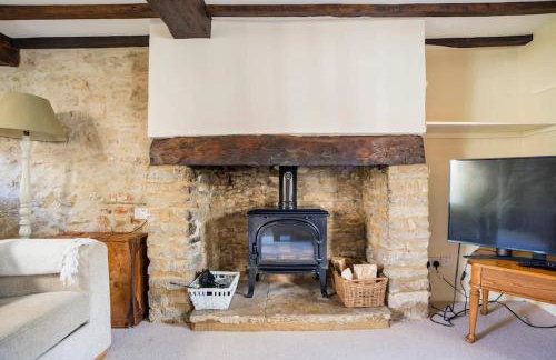 Charming Cottage in Cotswolds Riverside Village - Foto 4