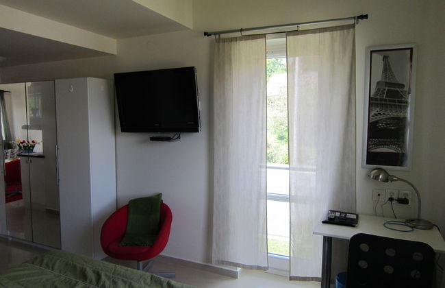 Staylong Hotel - Photo 8