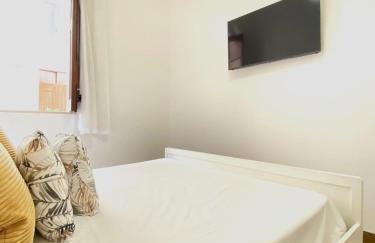 Medusa -IN CENTRO, ARIA CONDIZIONATA e NO ZTL -CITY CENTRE, AIRCON, NO LTZ - Foto 8