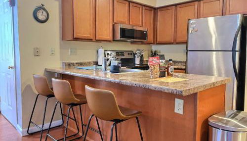 SnowDen - Pool, Gym, Hiking, Fireplace! - Foto 4